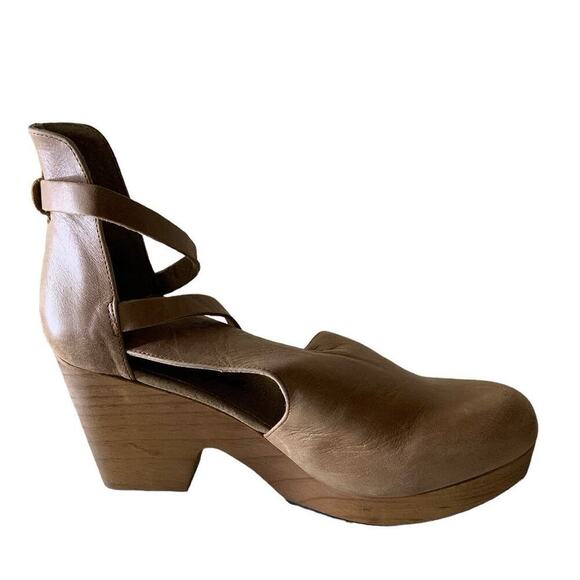 Free People Cedar Leather Buckle Platform Wood Clogs Womens Size 11 Shoes - Picture 8 of 14